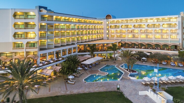 Constantinou Bros Athena Royal Beach Hotel
